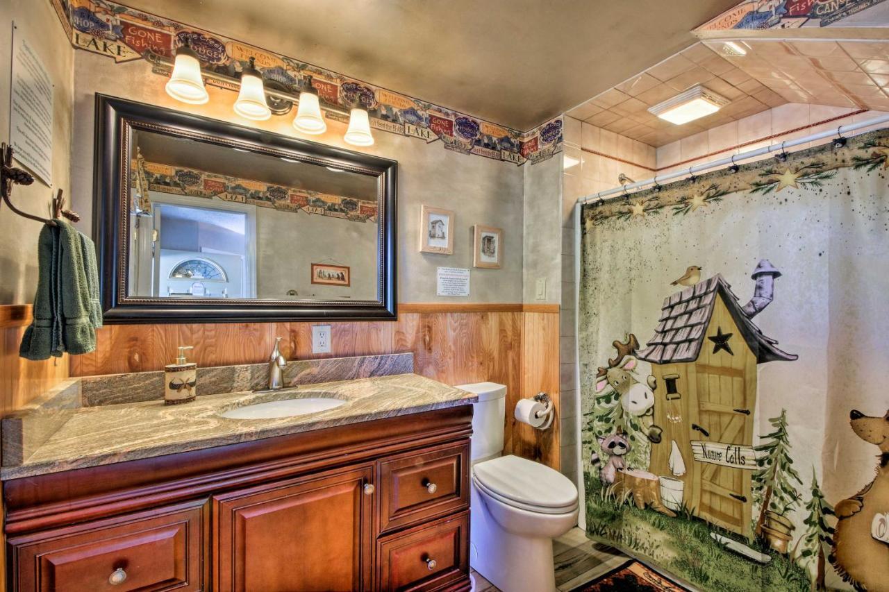 Tenn River Cabin With Hot Tub - 10 Mi To 채터누가 외부 사진