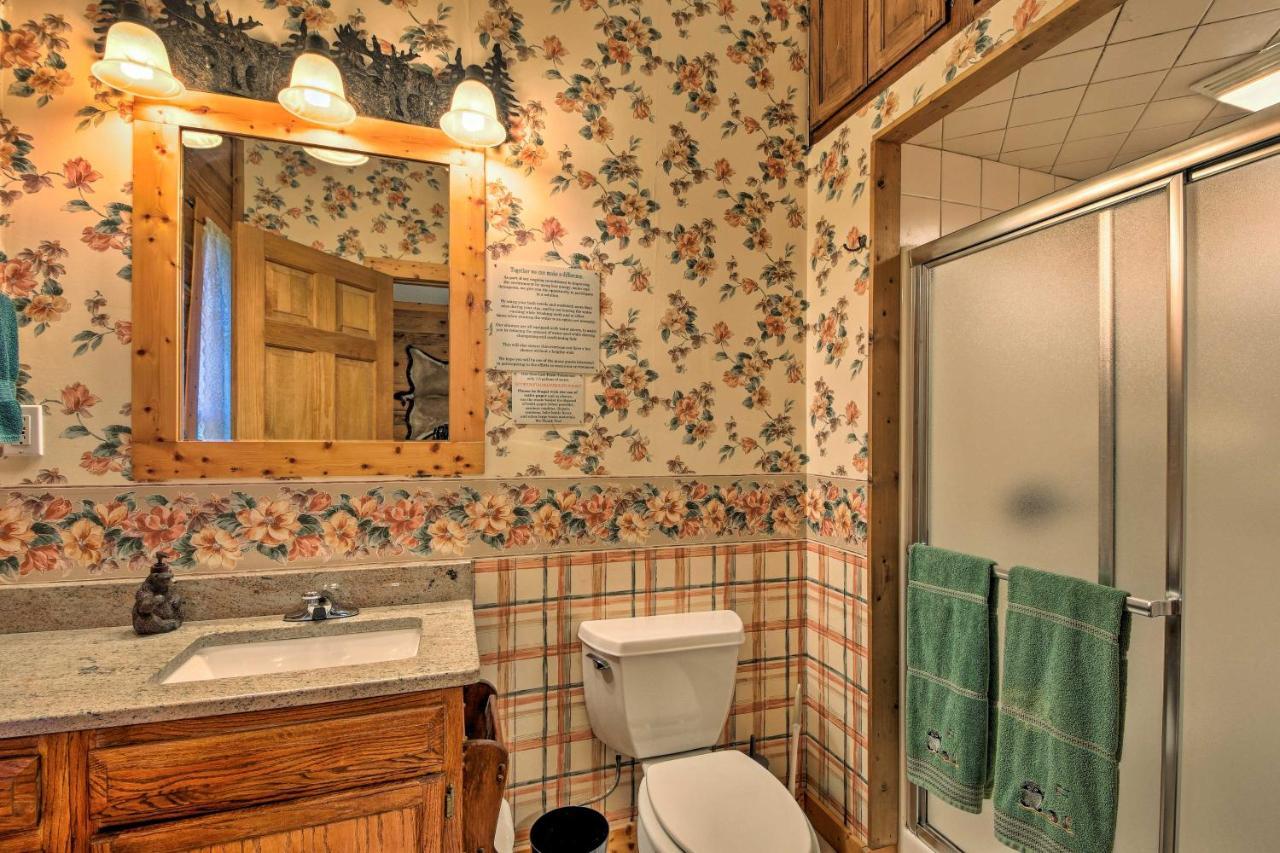 Tenn River Cabin With Hot Tub - 10 Mi To 채터누가 외부 사진